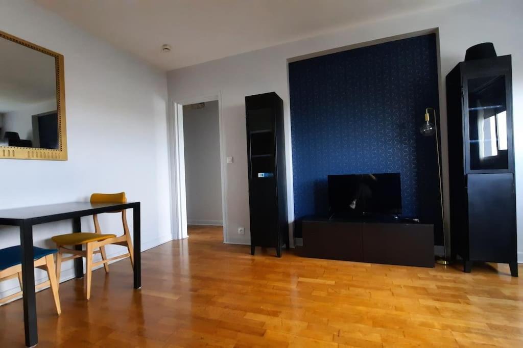 Appartement 2 Pieces Tres Lumineux La Garenne-Colombes Exterior photo